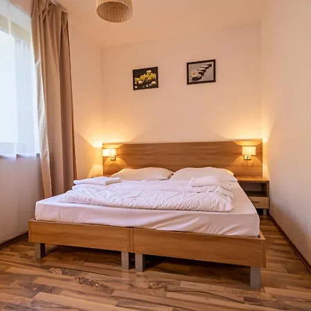 Fatrapark House 2 Апарт-отель 3*