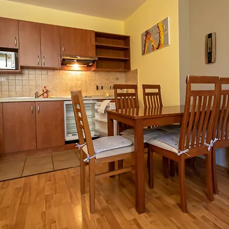 Lejlighedshotel Fatrapark House 2 3*