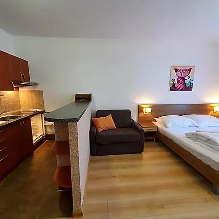 Fatrapark House 2 Aparthotel
