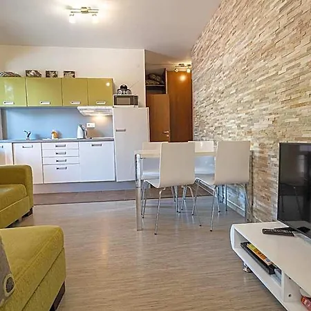 Aparthotel Fatrapark House 2 3*