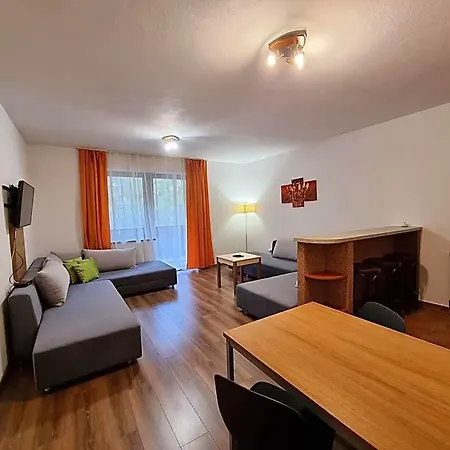 Fatrapark House 2 Aparthotel 3*