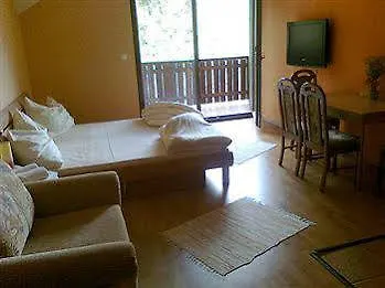 מלון דירות Fatrapark House 2