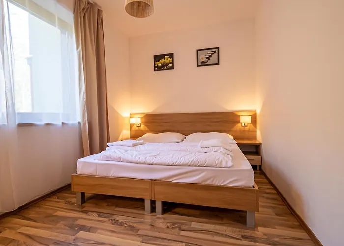 Fatrapark House 2 Aparthotel 3*