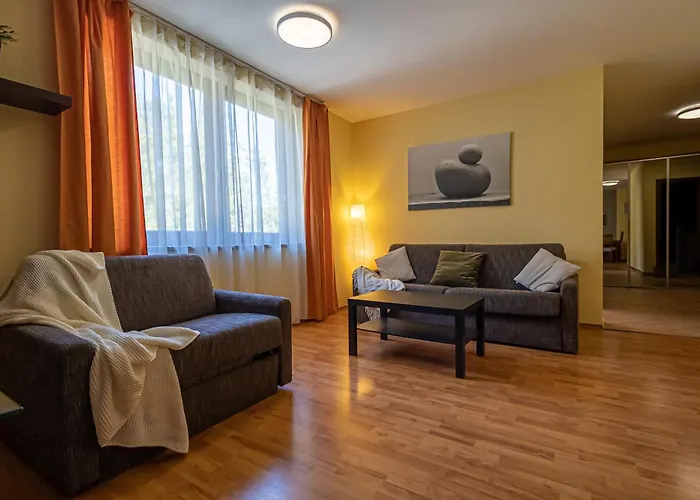 Aparthotel Fatrapark House 2 3*
